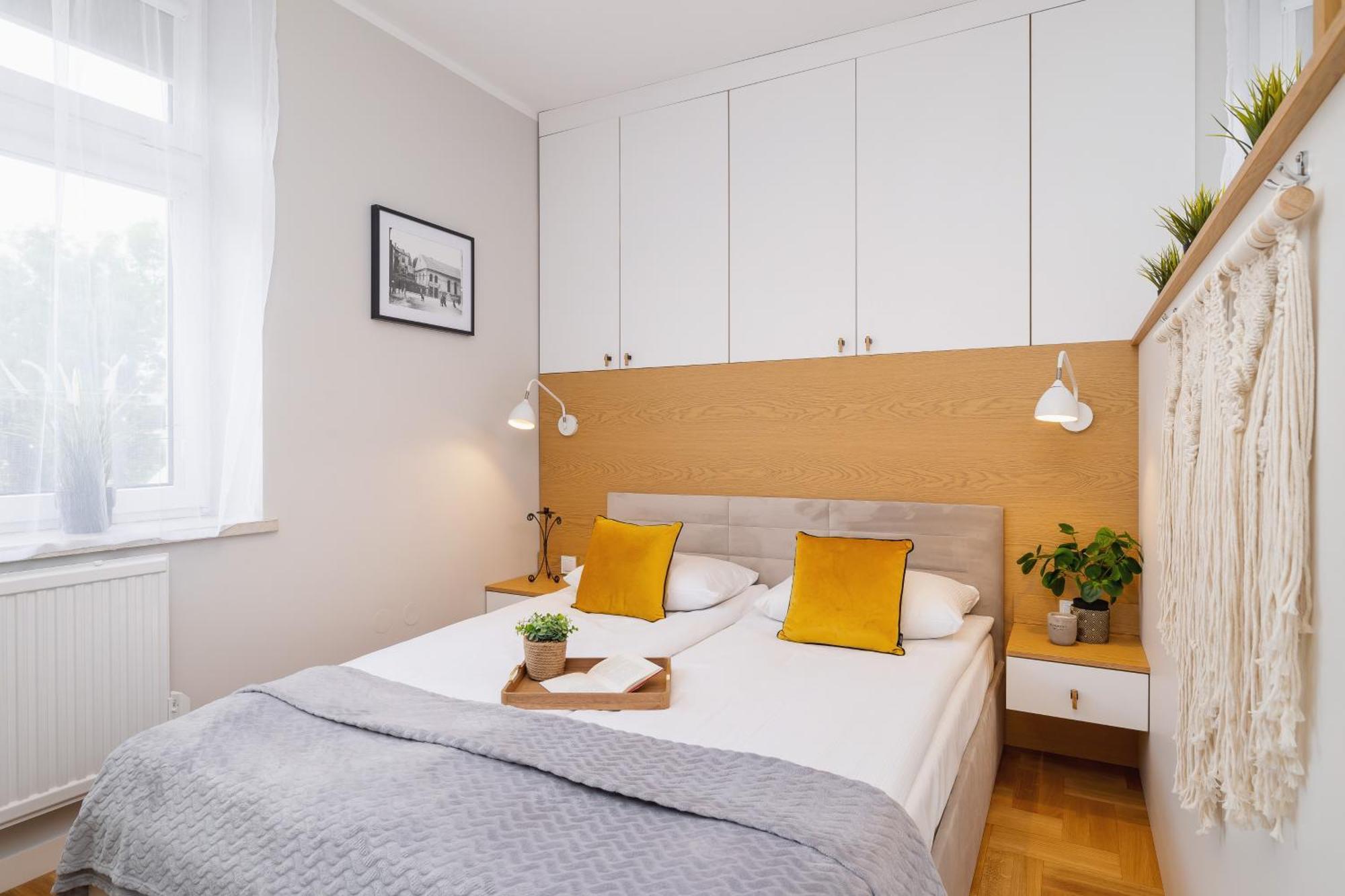 Warszauera Z Klimatyzacja Na Krakowskim Kazimierzu By Renters Apartment Krakow