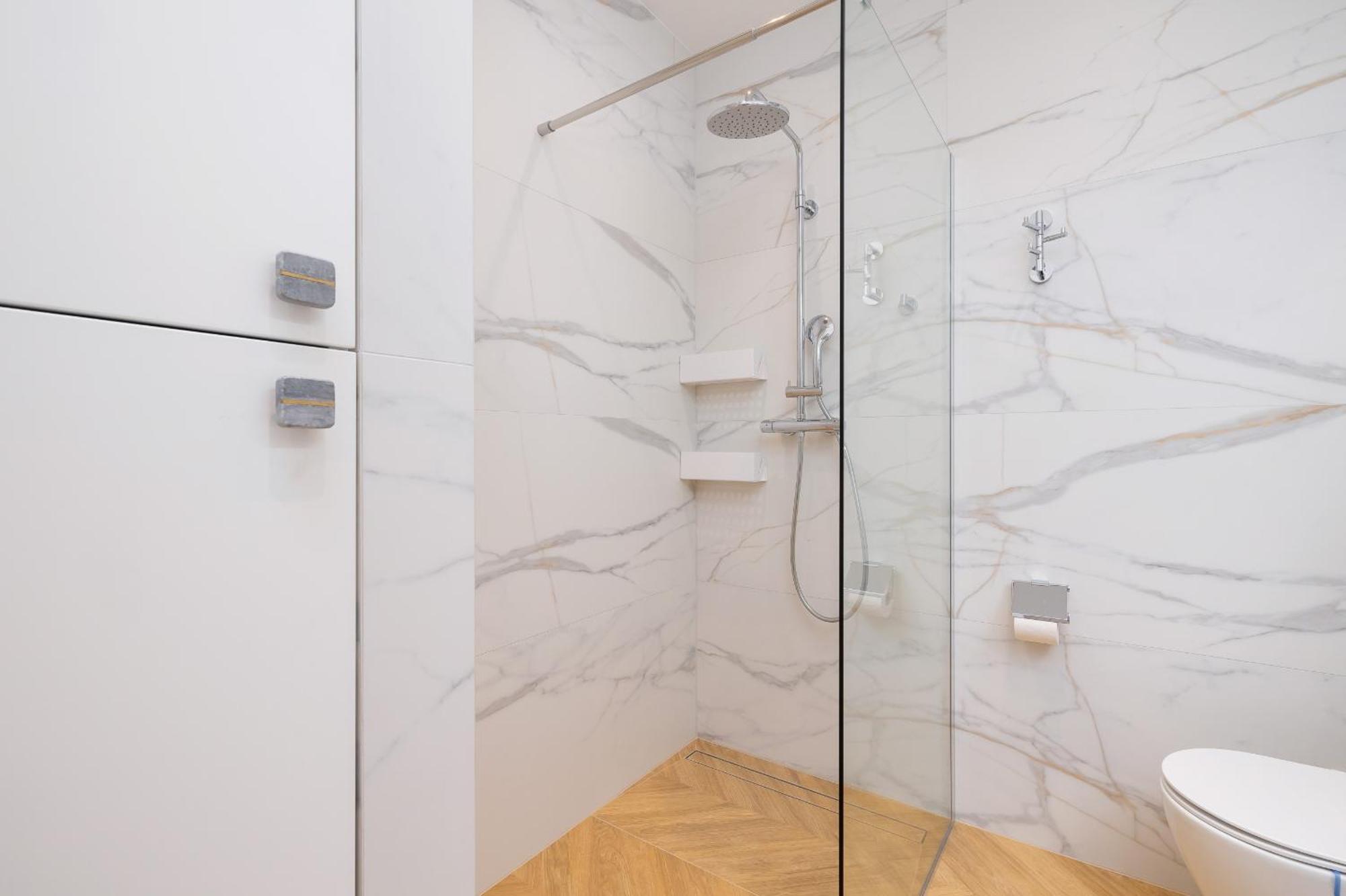Apartment Warszauera Z Klimatyzacja Na Krakowskim Kazimierzu By Renters
